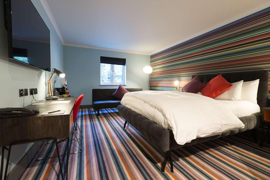 Village Hotel Newcastle Holystone  الغرفة الصورة