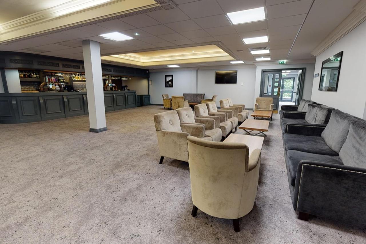 Village Hotel Newcastle Holystone  المظهر الخارجي الصورة