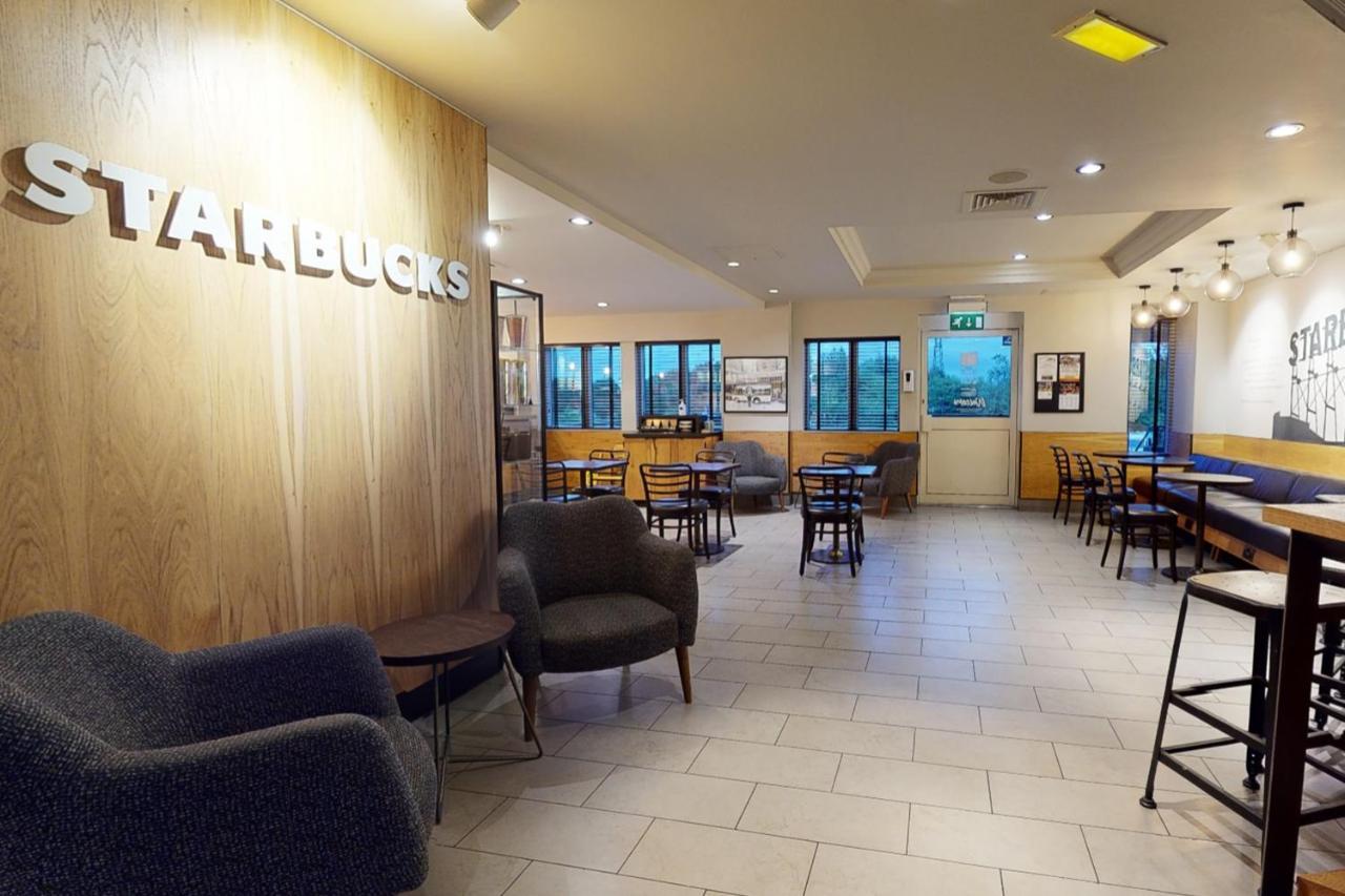 Village Hotel Newcastle Holystone  المظهر الخارجي الصورة