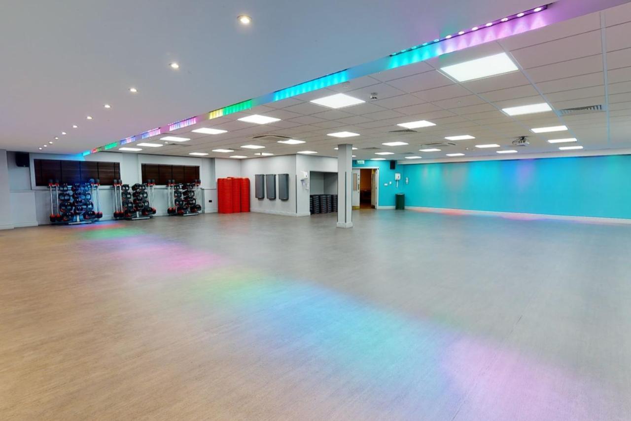 Village Hotel Newcastle Holystone  المظهر الخارجي الصورة