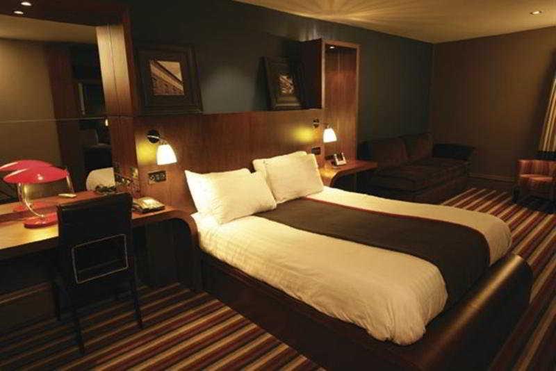 Village Hotel Newcastle Holystone  الغرفة الصورة